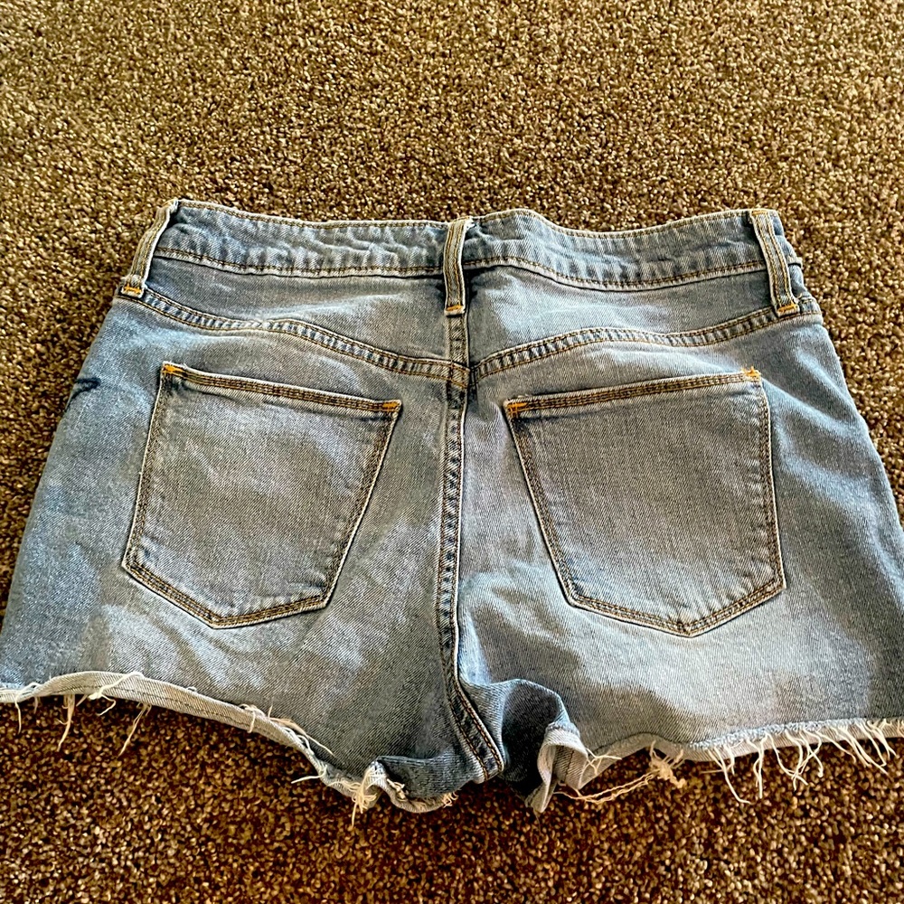 Women floral shorts